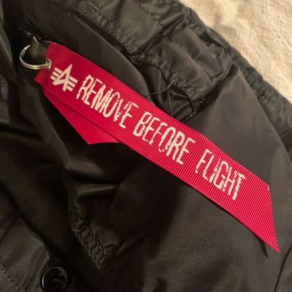 Alpha Industries Black Parka with Faux Fur Hood - Picture 5 of 5